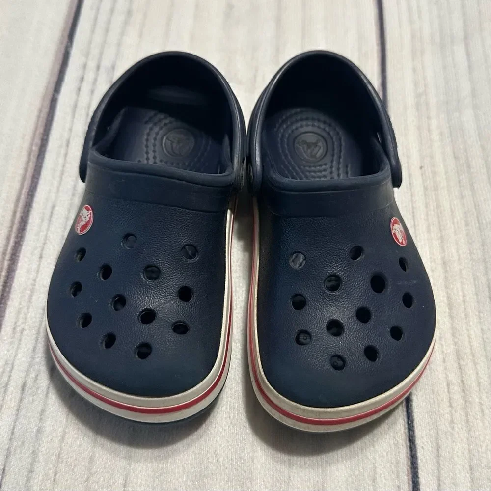 Crocs Crocband‎ Navy Blue Red Stripe Kid Toddler Sz 6/7 Preschool Water Sandals